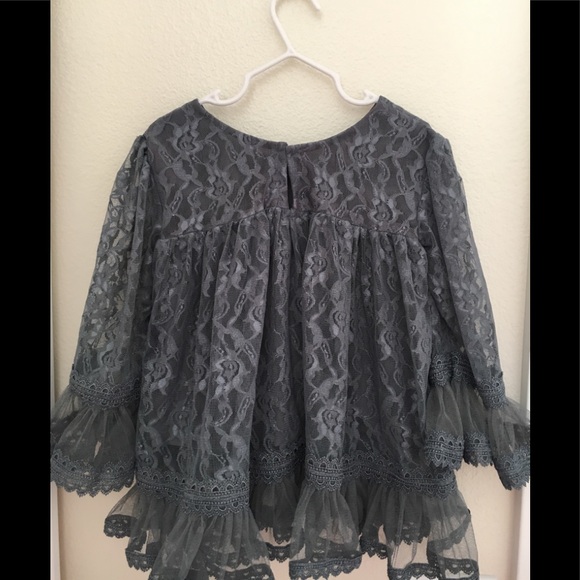 Handmade net lace top - Picture 2 of 5